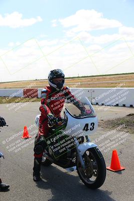 media/May-09-2022-Lets Ride (Mon) [[4de522fb14]]/Group B/Grid/